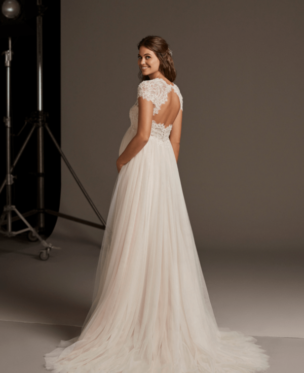 Design LUCKY STAR Marque Pronovias – Image 2