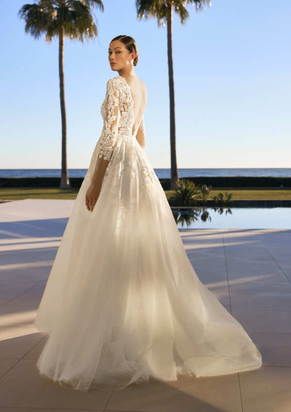 Design MARIAMA  Marque Pronovias – Image 2