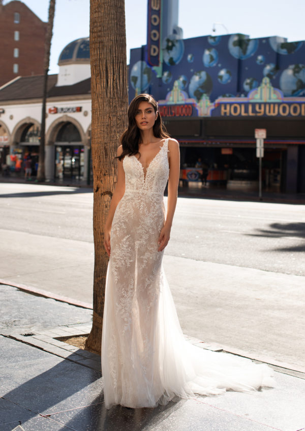 Design Mansfield / T36  Marque Pronovias