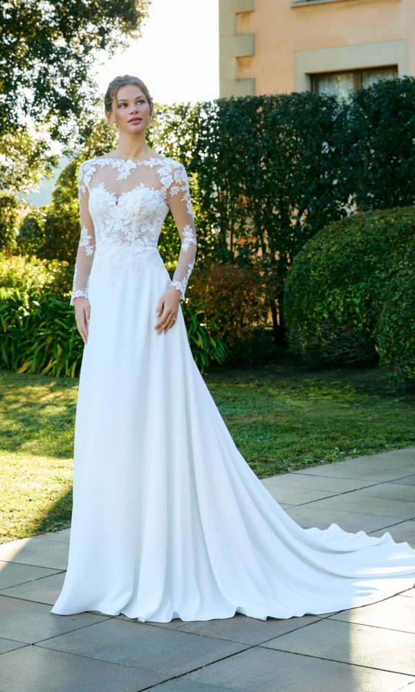 Robe de mariée White One AVRAIN