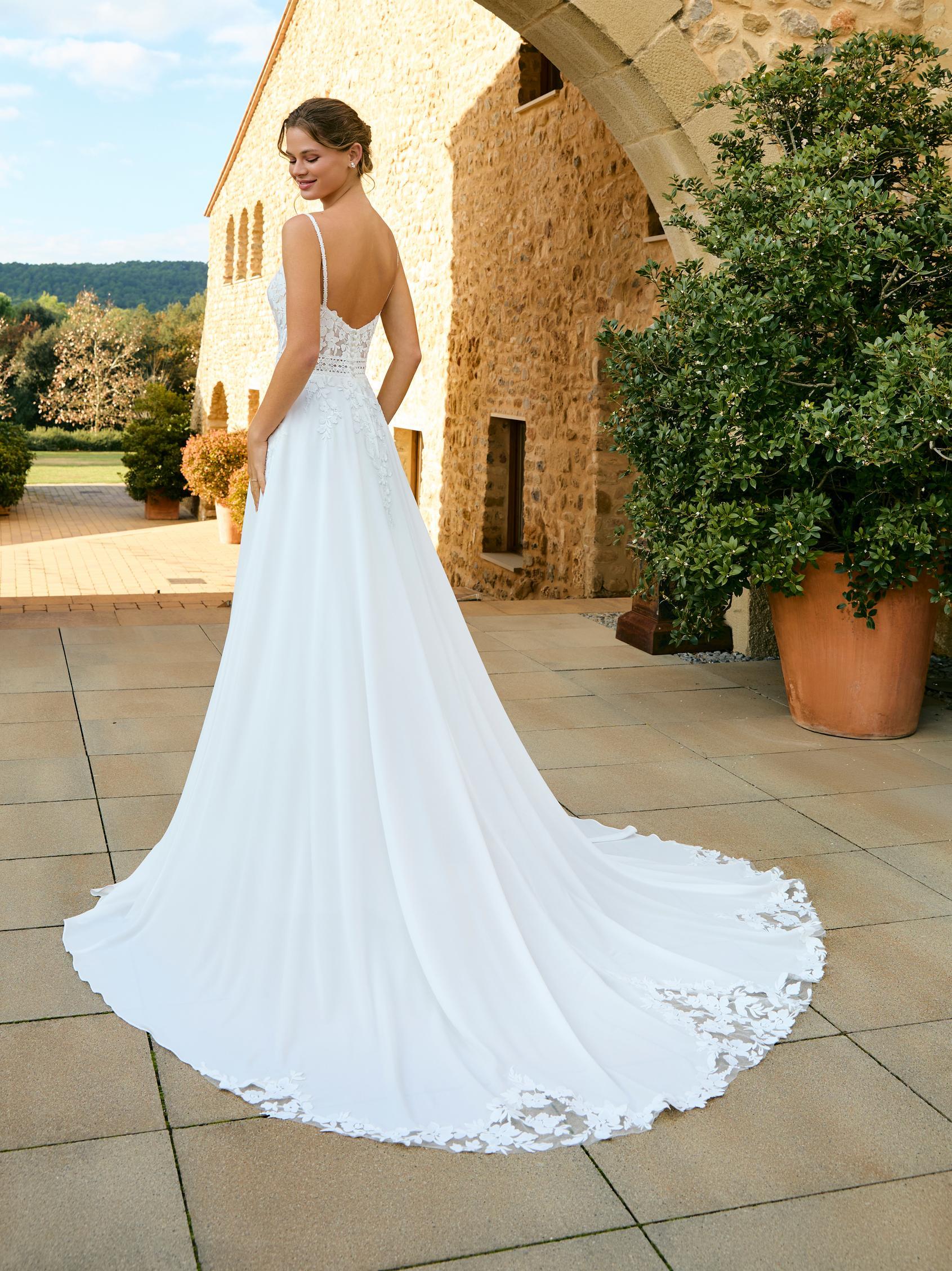 Robe de mariée White One INHACA – Image 2