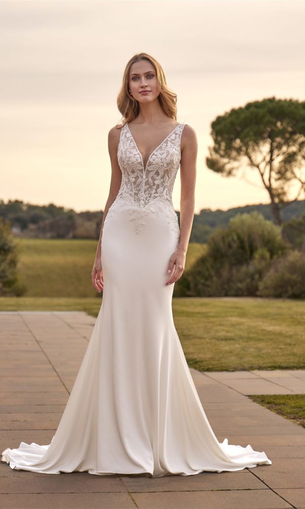 Robe de mariée White One MAYAGUA