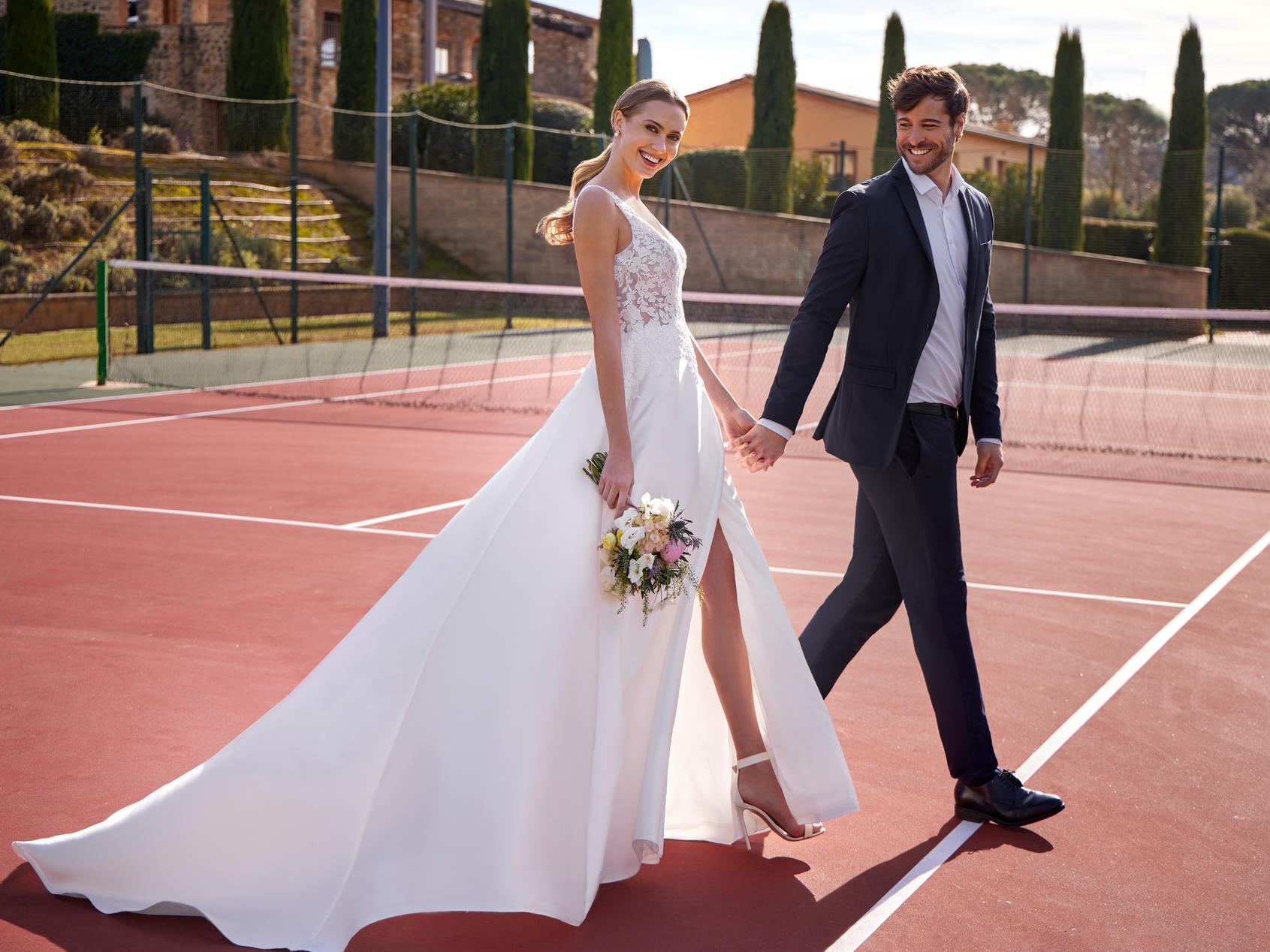 Robe de mariée White One NEVALIS