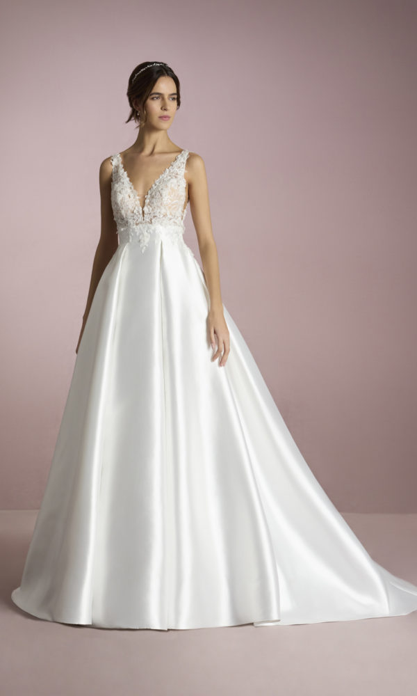 Robe de mariée White One UMI